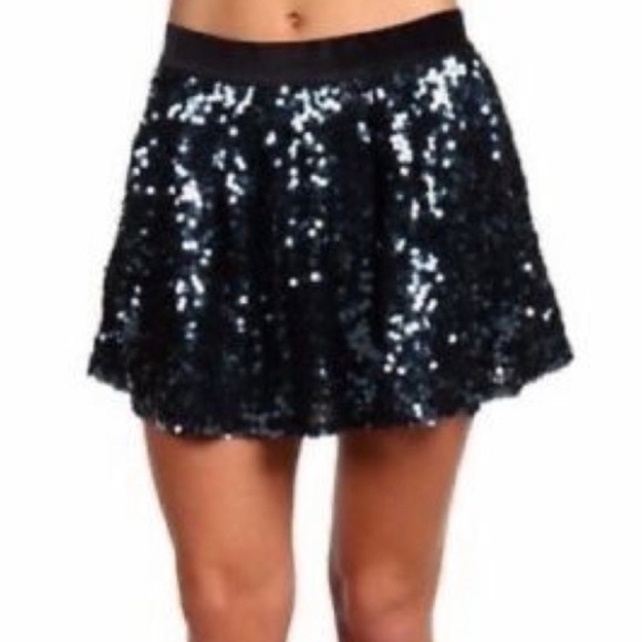 Juicy Couture Mommy & Me Matching set - Picture 3 of 9